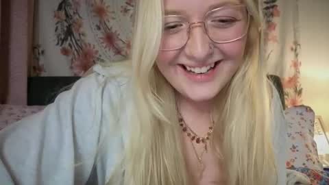 barbiegirl966 online show from November 2025 09:06:02 PM