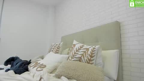 Tatiana online show from December 2024 02:39:01 PM