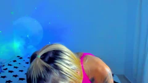 Snapshot of barbiie_5 chatting on May 2026 05:24:01 AM Barbie online show from May 2026 05:24:01 AM