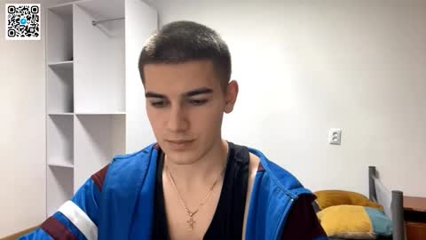 Snapshot of barepulse chatting on November 2025 08:00:01 PM Eric online show from November 2025 08:00:01 PM