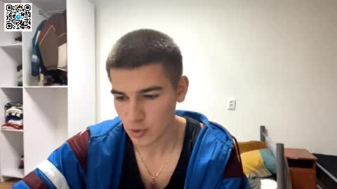 Snapshot of barepulse chatting on December 2025 07:34:02 PM Eric online show from December 2025 07:34:02 PM