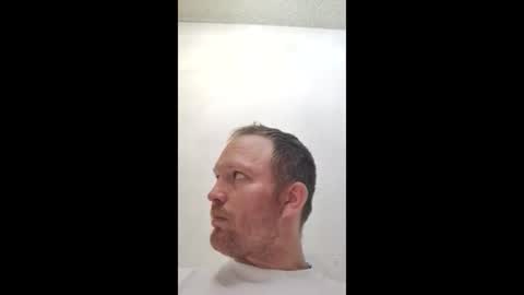 Snapshot of barniemay1 chatting on September 2025 01:07:02 AM barniemay1 online show from September 2025 01:07:02 AM