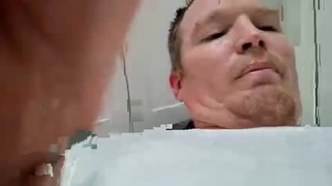 Snapshot of barniemay1 chatting on September 2025 02:49:01 AM barniemay1 online show from September 2025 02:49:01 AM