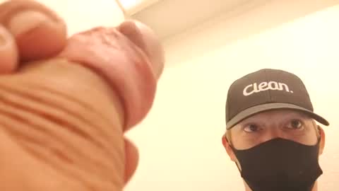 Snapshot of barniemay1 chatting on October 2025 10:04:01 AM barniemay1 online show from October 2025 10:04:01 AM