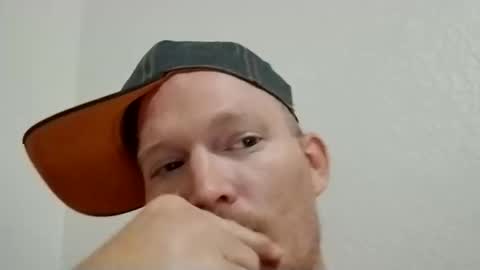 Snapshot of barniemay1 chatting on November 2025 03:50:02 AM barniemay1 online show from November 2025 03:50:02 AM