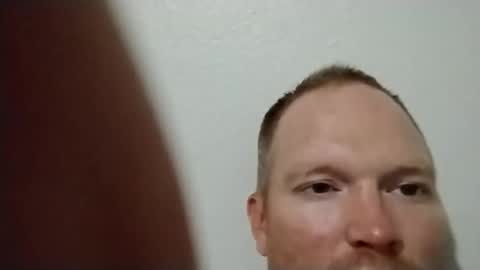 Snapshot of barniemay1 chatting on November 2025 02:33:02 AM barniemay1 online show from November 2025 02:33:02 AM