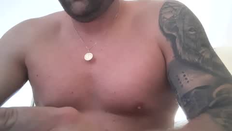 barrias23 online show from June 2026 06:01:02 PM