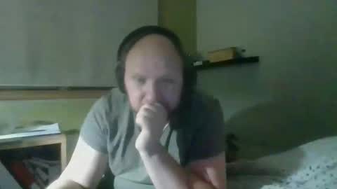 bart_poland online show from November 2025 11:58:02 PM