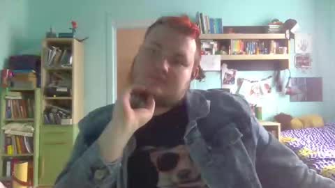Snapshot of bartthebear69 chatting on February 2025 10:15:02 AM BartTheBear online show from February 2025 10:15:02 AM