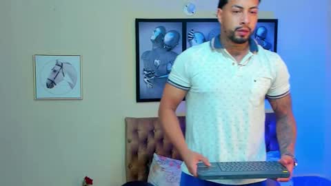 bastian_jones1 online show from January 2025 04:01:02 AM