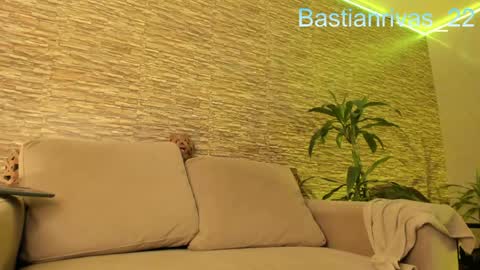 Snapshot of bastianrivas chatting on May 2026 11:04:01 AM Bastian. online show from May 2026 11:04:01 AM