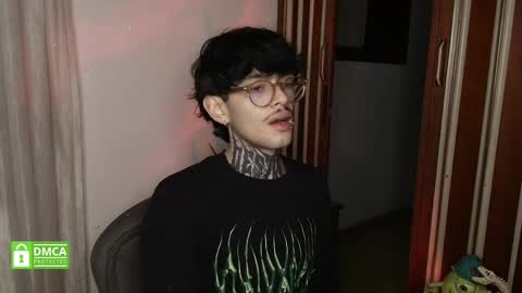 Snapshot of bastiel_ chatting on January 2026 02:37:02 AM Bastiel online show from January 2026 02:37:02 AM