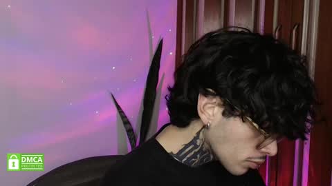 Snapshot of bastiel_ chatting on February 2026 02:43:01 AM Bastiel online show from February 2026 02:43:01 AM