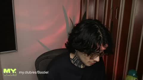 Bastiel online show from May 2026 03:01:01 AM