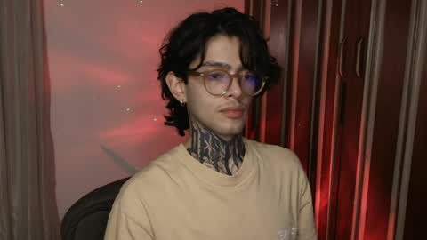 Bastiel online show from May 2026 02:05:02 AM