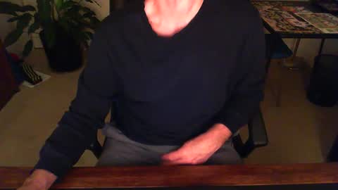 BateBro13 online show from January 2025 01:09:01 PM