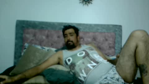batery82 online show from February 2025 04:00:02 PM