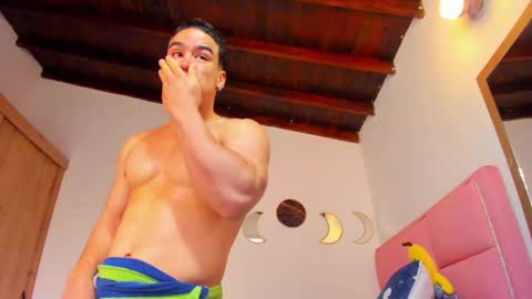 Snapshot of battista_turner chatting on September 2025 06:52:02 PM battista online show from September 2025 06:52:02 PM