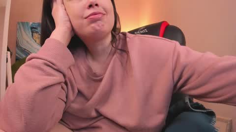 battymoll online show from February 2025 02:19:02 AM