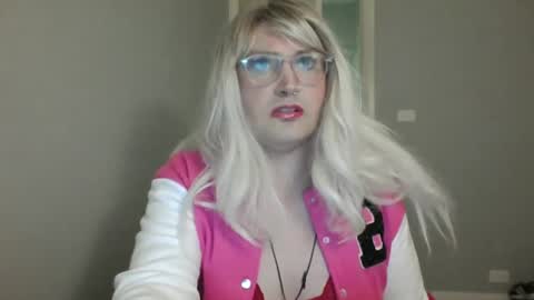 BjBambi online show from February 2025 05:39:02 PM