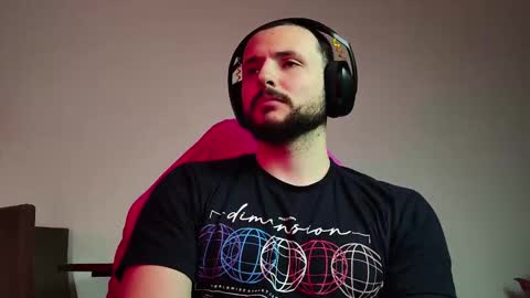 Snapshot of baxxline chatting on September 2025 01:42:01 AM Baxxline online show from September 2025 01:42:01 AM