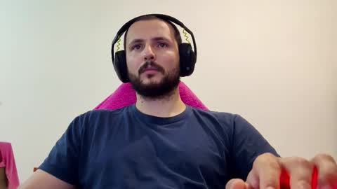 Snapshot of baxxline chatting on December 2025 11:10:01 PM Baxxline online show from December 2025 11:10:01 PM