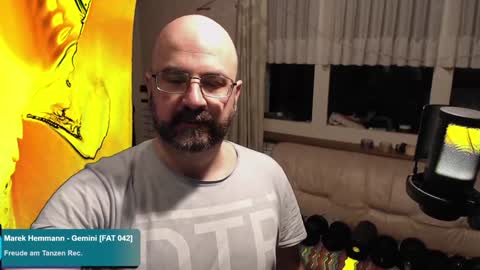 bazzz_8 online show from December 2024 06:16:01 PM