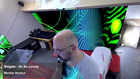 bazzz_8 online show from January 2025 06:50:01 PM