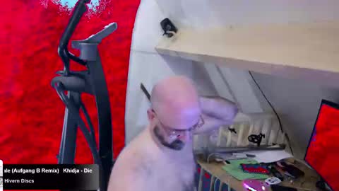 bazzz_8 online show from February 2025 08:56:01 PM