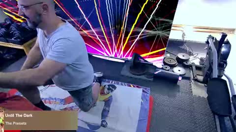 bazzz_8 online show from February 2025 06:45:01 PM