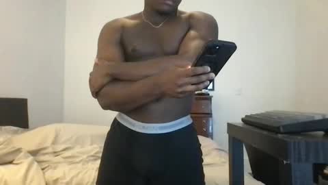 bballer_2002 online show from September 2025 11:19:02 PM