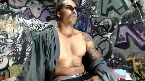 Justin online show from February 2025 05:02:02 AM