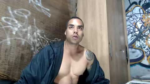 Justin online show from October 2025 02:04:02 AM