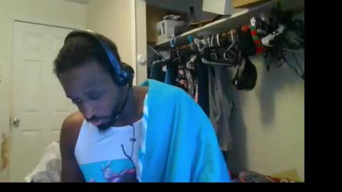 rocker n queen online show from January 2025 06:24:02 PM