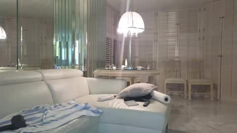 305BBC online show from October 2025 06:35:02 AM