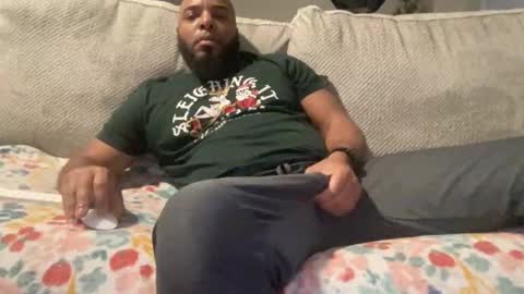 Snapshot of bbcfun44 chatting on December 2024 01:21:02 PM Zaddy online show from December 2024 01:21:02 PM