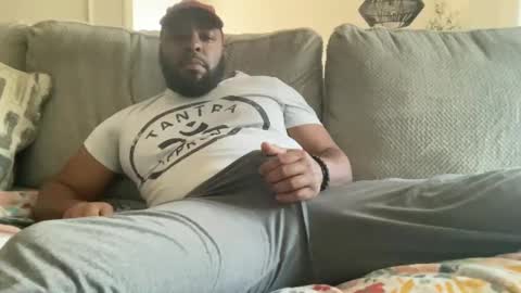 Snapshot of bbcfun44 chatting on February 2025 09:48:01 PM Zaddy online show from February 2025 09:48:01 PM