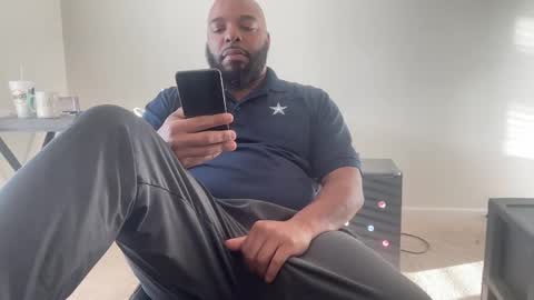 Snapshot of bbcfun44 chatting on January 2026 02:43:02 PM Zaddy online show from January 2026 02:43:02 PM