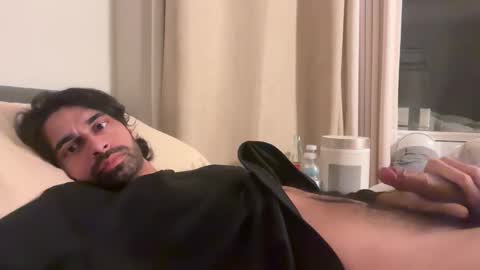 Snapshot of bboy660 chatting on November 2025 02:45:01 AM bboy660 online show from November 2025 02:45:01 AM