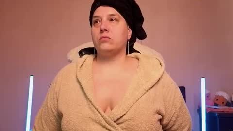 Love online show from January 2026 10:35:01 PM