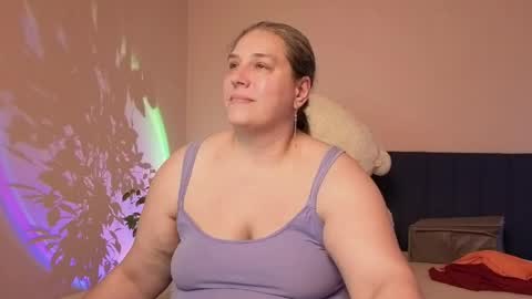 Love online show from May 2026 07:33:02 PM