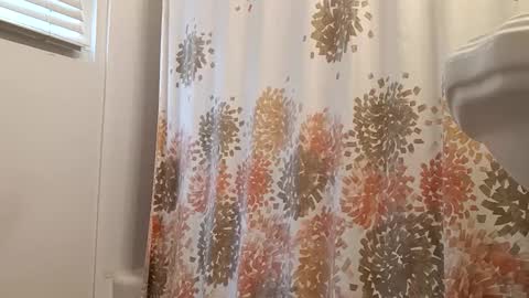 Snapshot of bcfalcon69 chatting on April 2026 08:03:02 PM bcfalcon69 online show from April 2026 08:03:02 PM