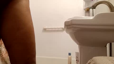 Snapshot of bcfalcon69 chatting on May 2026 01:35:02 AM bcfalcon69 online show from May 2026 01:35:02 AM