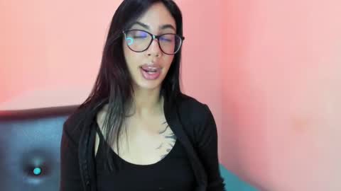 Snapshot of bdanevil chatting on January 2025 03:04:01 PM daniela villamizar online show from January 2025 03:04:01 PM