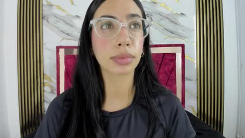 Snapshot of bdanevil chatting on December 2025 02:37:01 PM daniela villamizar online show from December 2025 02:37:01 PM