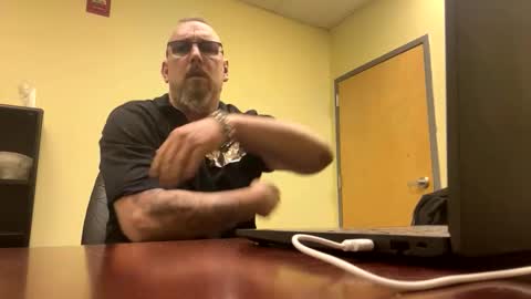 Snapshot of bdc007007 chatting on December 2025 06:25:02 PM bdc007007 online show from December 2025 06:25:02 PM