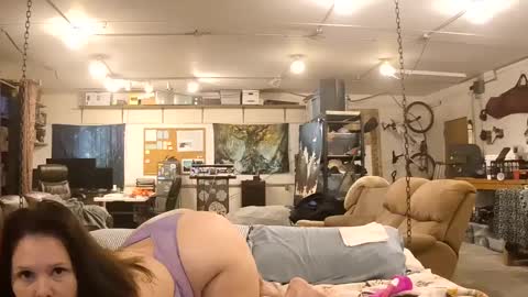 Snapshot of bdeunltd chatting on September 2025 03:59:02 PM bdeunltd online show from September 2025 03:59:02 PM