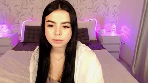 Bella online show from February 2026 02:05:01 PM