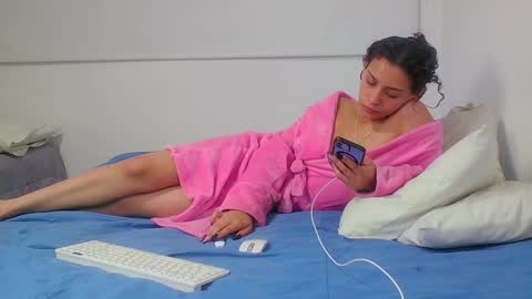 Snapshot of be_sinners chatting on December 2024 01:18:02 AM Sara Juan online show from December 2024 01:18:02 AM