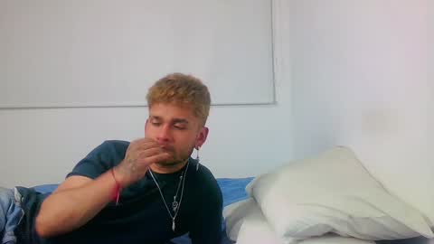 Snapshot of be_sinners chatting on December 2024 12:54:01 AM Sara Juan online show from December 2024 12:54:01 AM